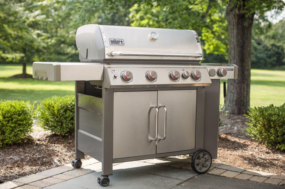GENESIS II S-435 Gas Grill Stainless Steel LP