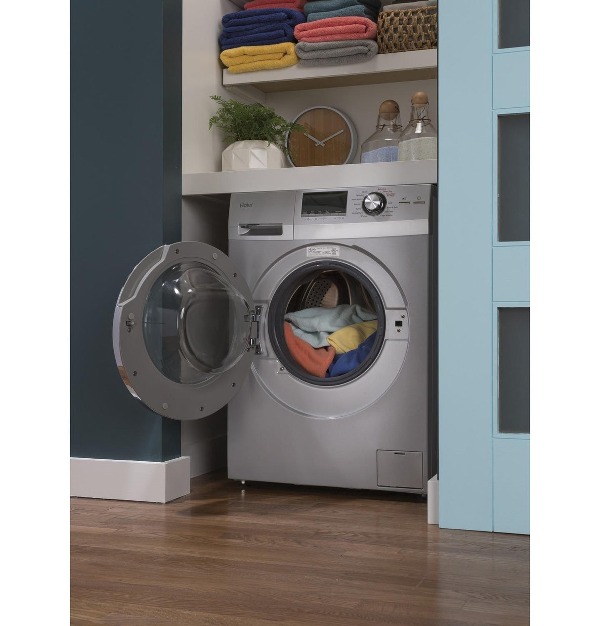 24" 2.0 cu. ft. Front Load Washer/Dryer Combo