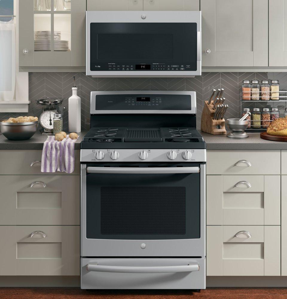 GE Profile™ 30" Smart Free-Standing Gas Convection Range with Warming Drawer