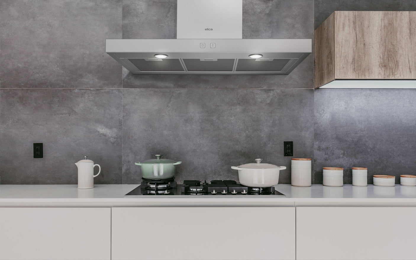TOBLINO Wall Mount Range Hood 36" wide - 400CFM