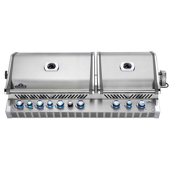 Built-In PRO 825 with Infrared Rear Burner