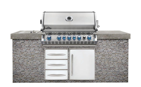 Napoleon Built-in Prestige PRO™ 665 with Infrared Rear Burner.