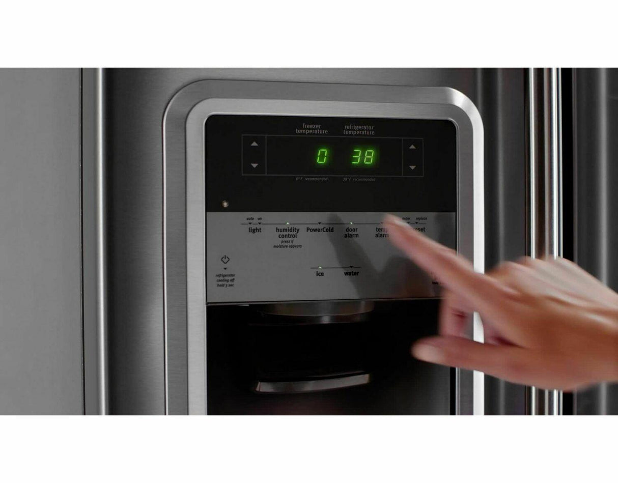 33- Inch Wide French Door Refrigerator with Beverage Chiller™ Compartment - 22 Cu. Ft. - White