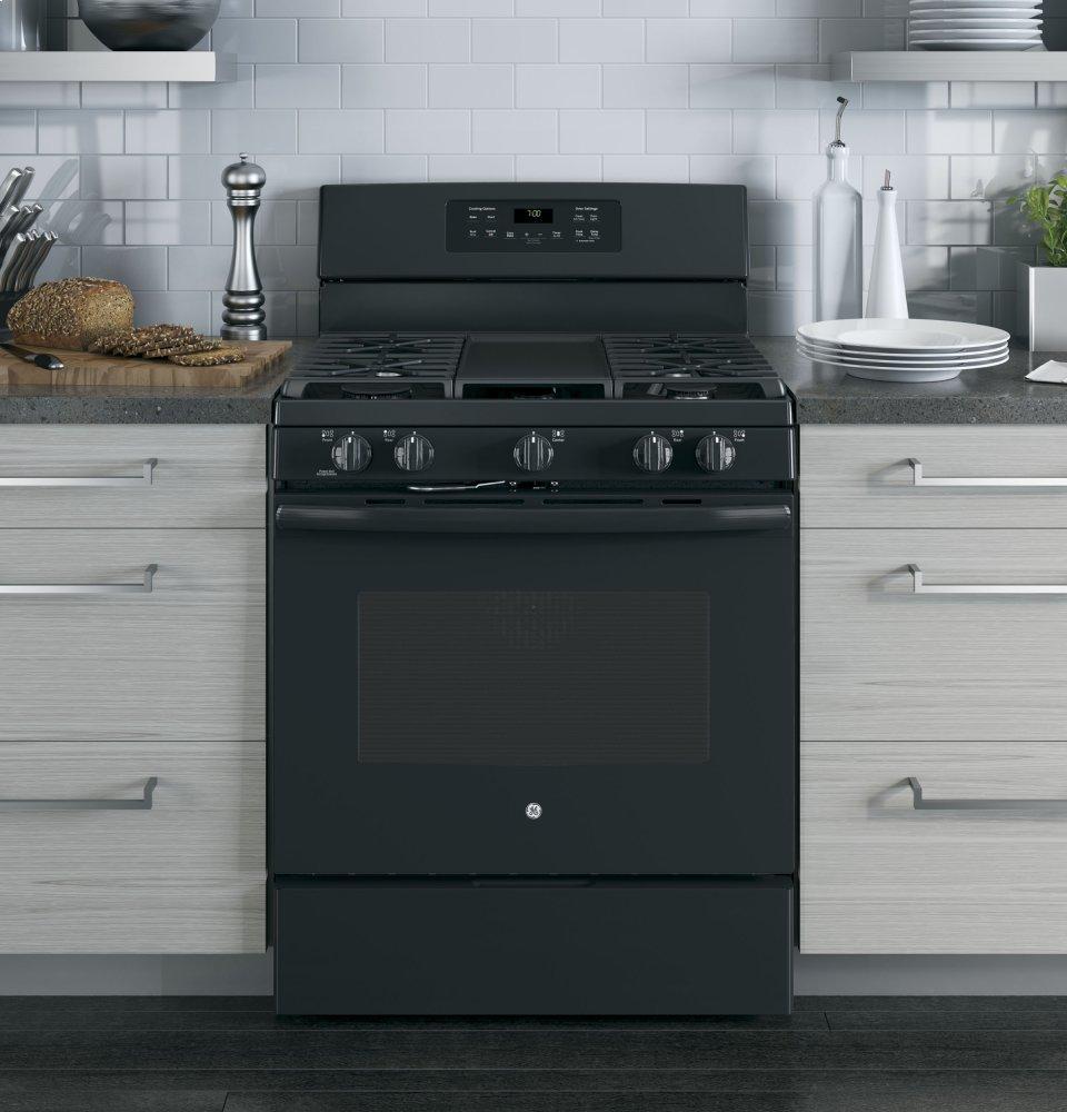 GE® 30" Free-Standing Gas Convection Range