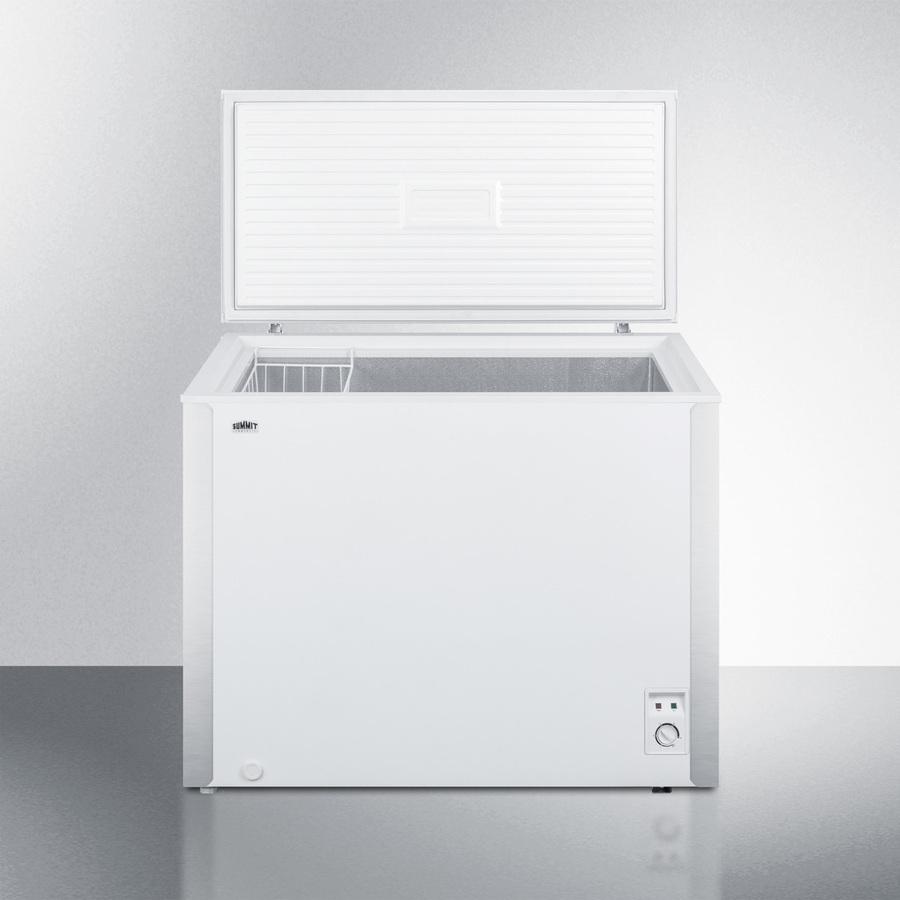 7 CU.FT. Chest Freezer