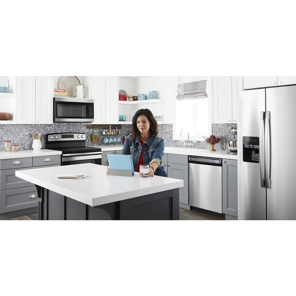 Dishwasher with Triple Filter Wash System