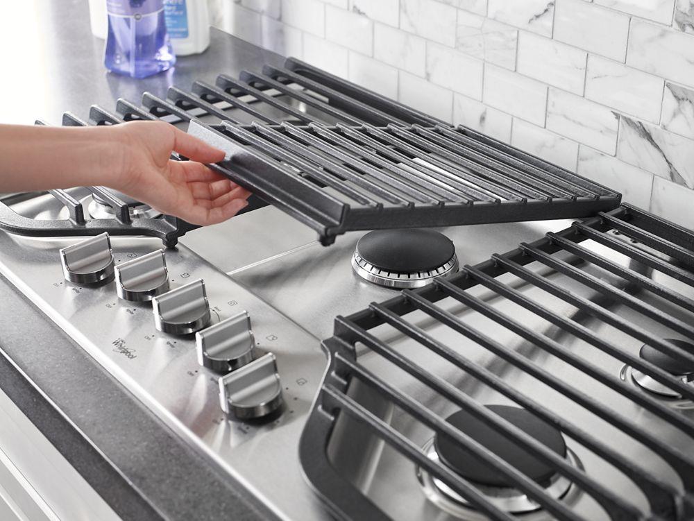 30 inch 5 Burner Gas Cooktop with EZ-2-Lift Hinged Cast-Iron Grates