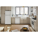 28-inch Wide Top-Freezer Refrigerator - 16.3 Cu. Ft.