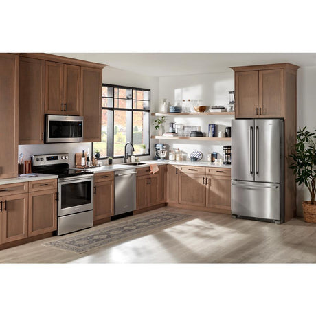 30-inch Wide Electric Range with Steam Clean - 5.3 cu. ft.