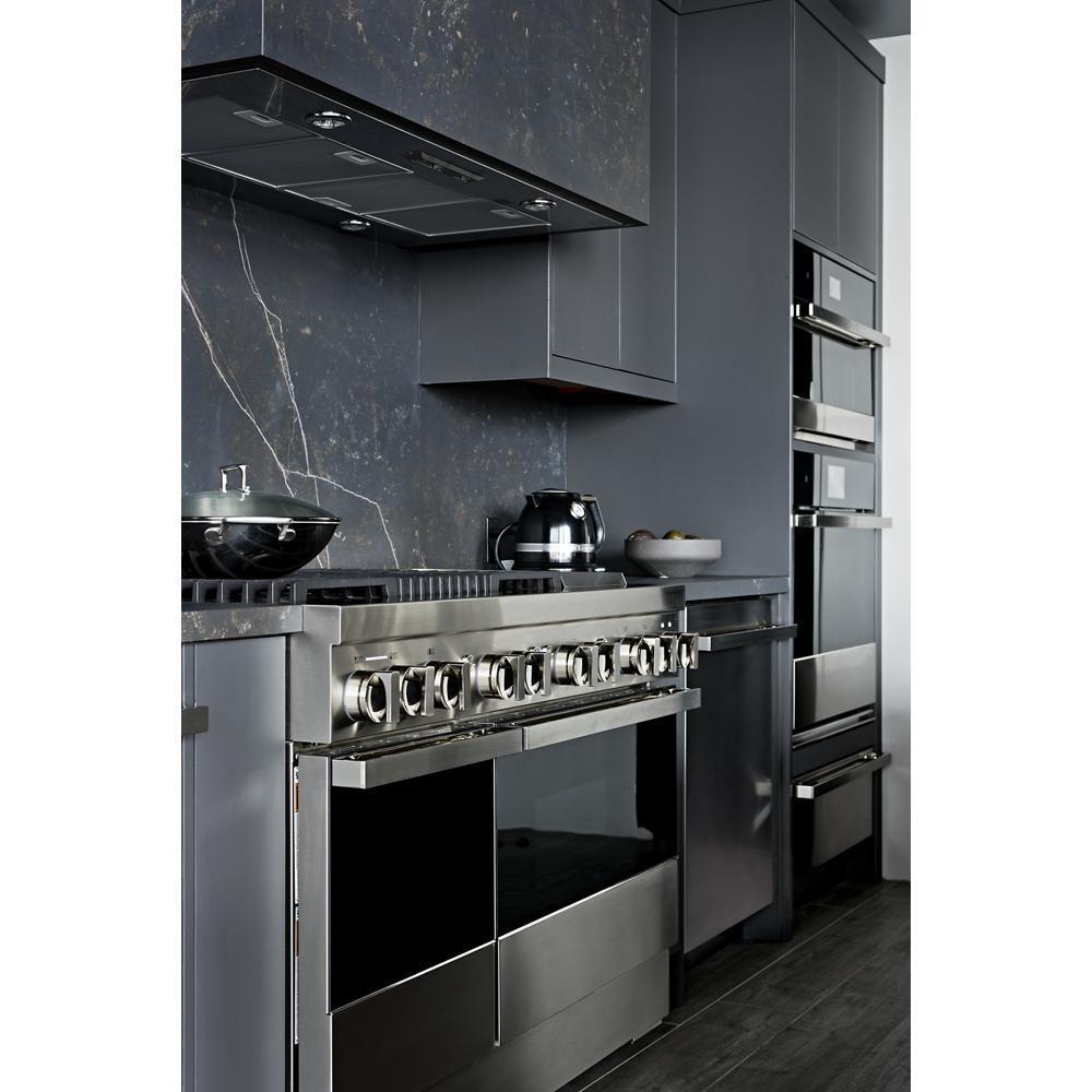NOIR™ 30" BUILT-IN MICROWAVE OVEN WITH SPEED-COOK