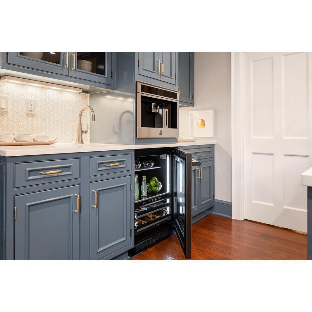 RISE™ 24" Built-In Undercounter Beverage Center, Right Swing