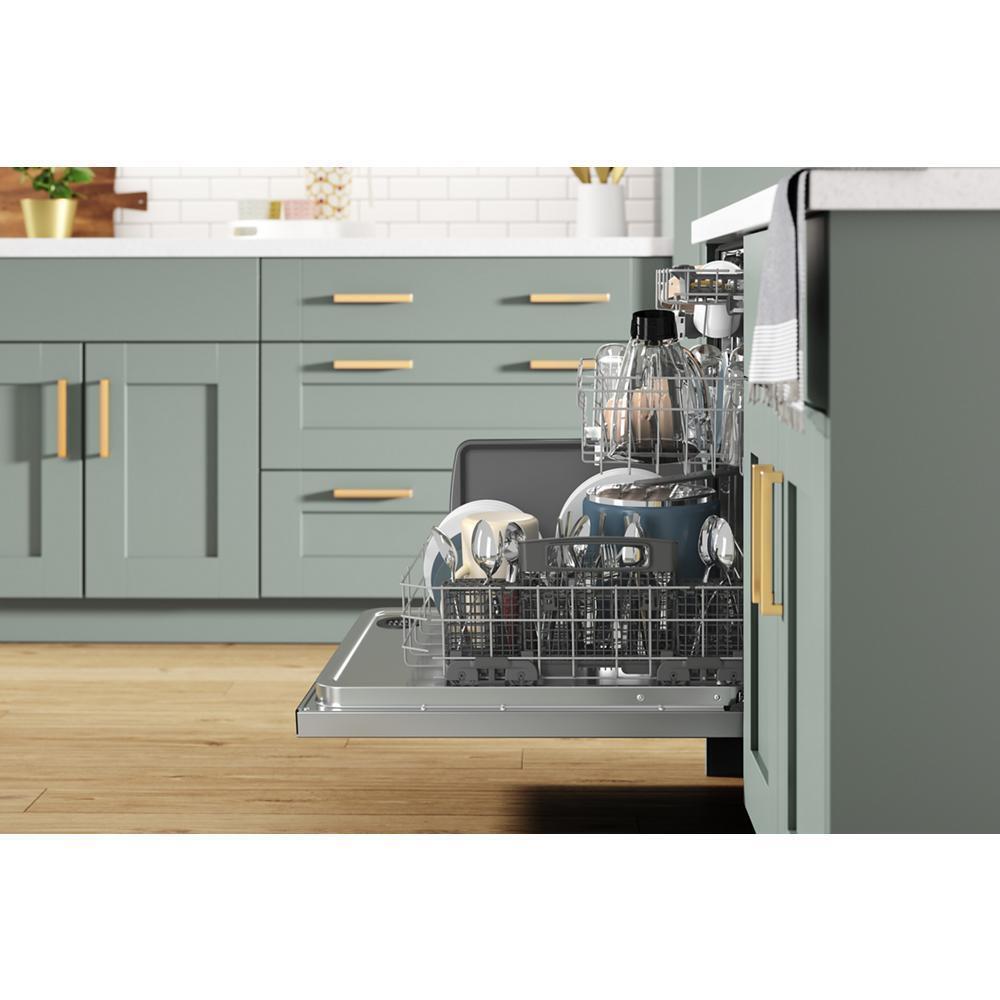 Fingerprint Resistant Dishwasher with 3rd Rack & Large Capacity