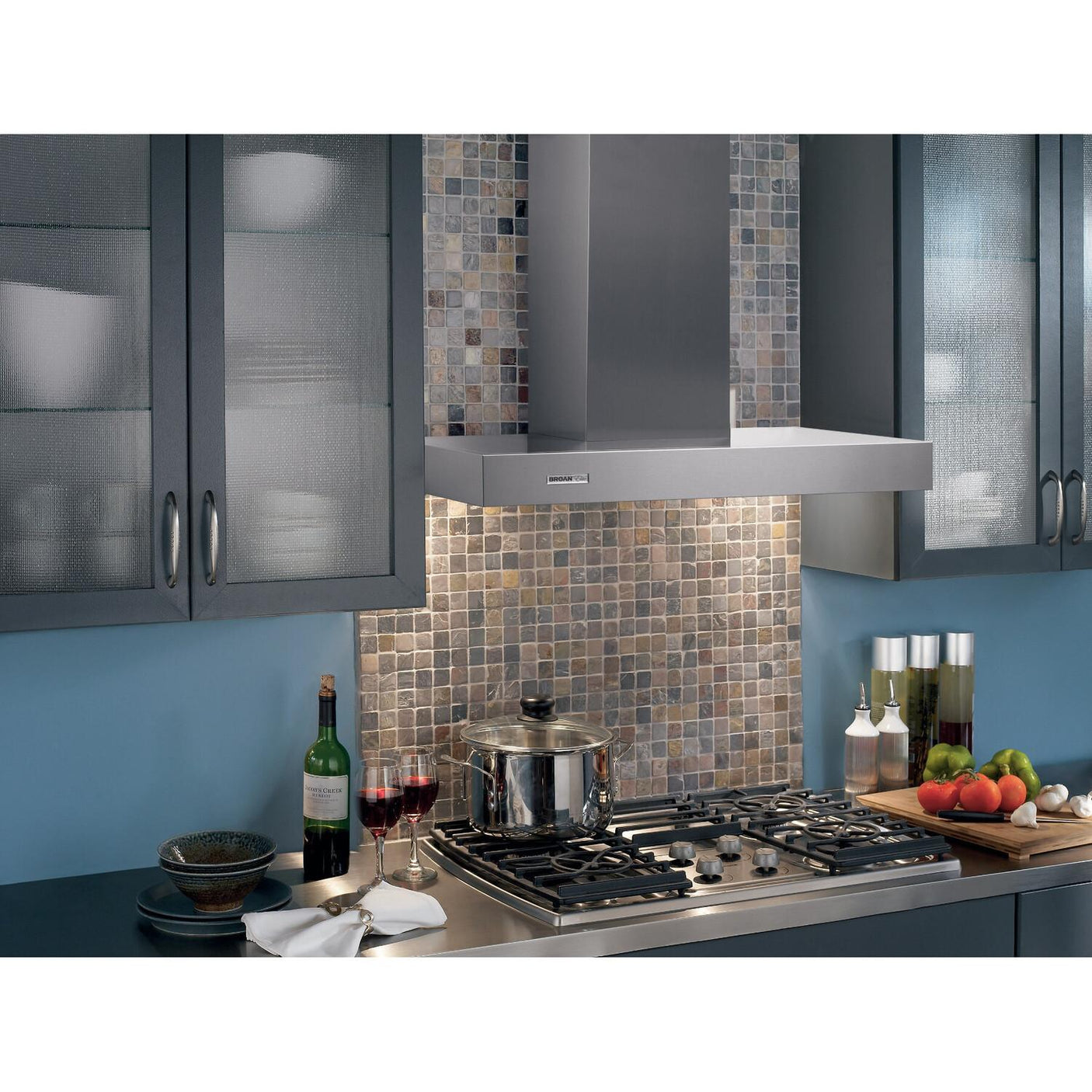 DISCONTINUED-Broan® 30-Inch Convertible Wall-Mount Chimney Range Hood w/ Heat Sentry™, 370 CFM, Stainless Steel