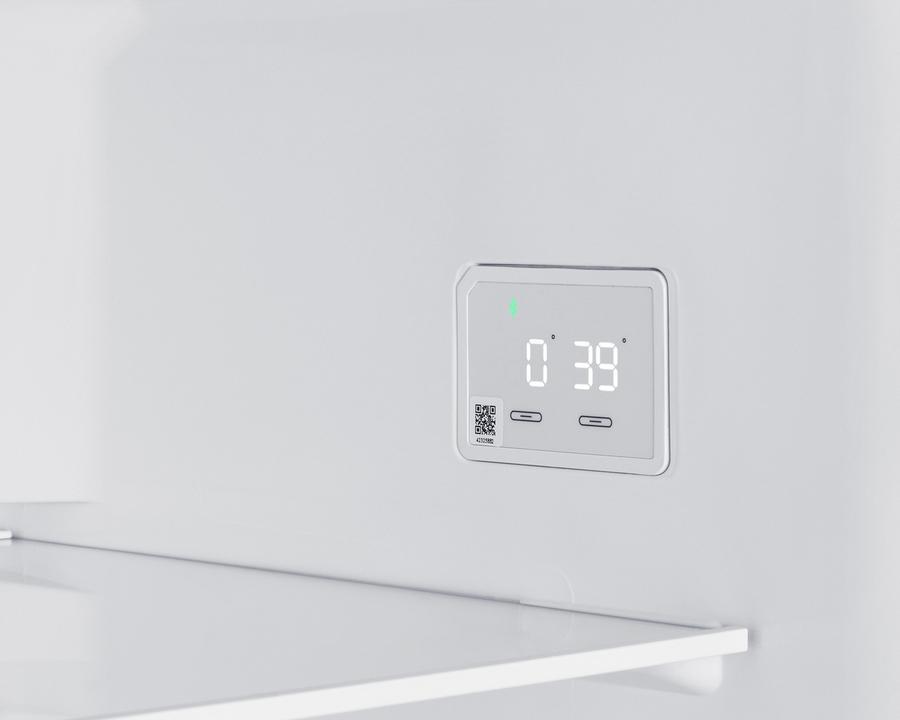 28" Wide Top-mount Refrigerator-freezer