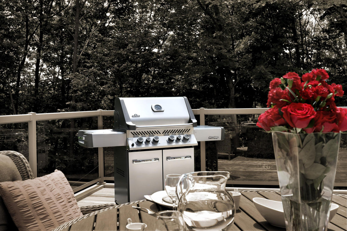 Napoleon Prestige Series Stainless Steel Prestige 500 with Infrared Rear and Side Burners