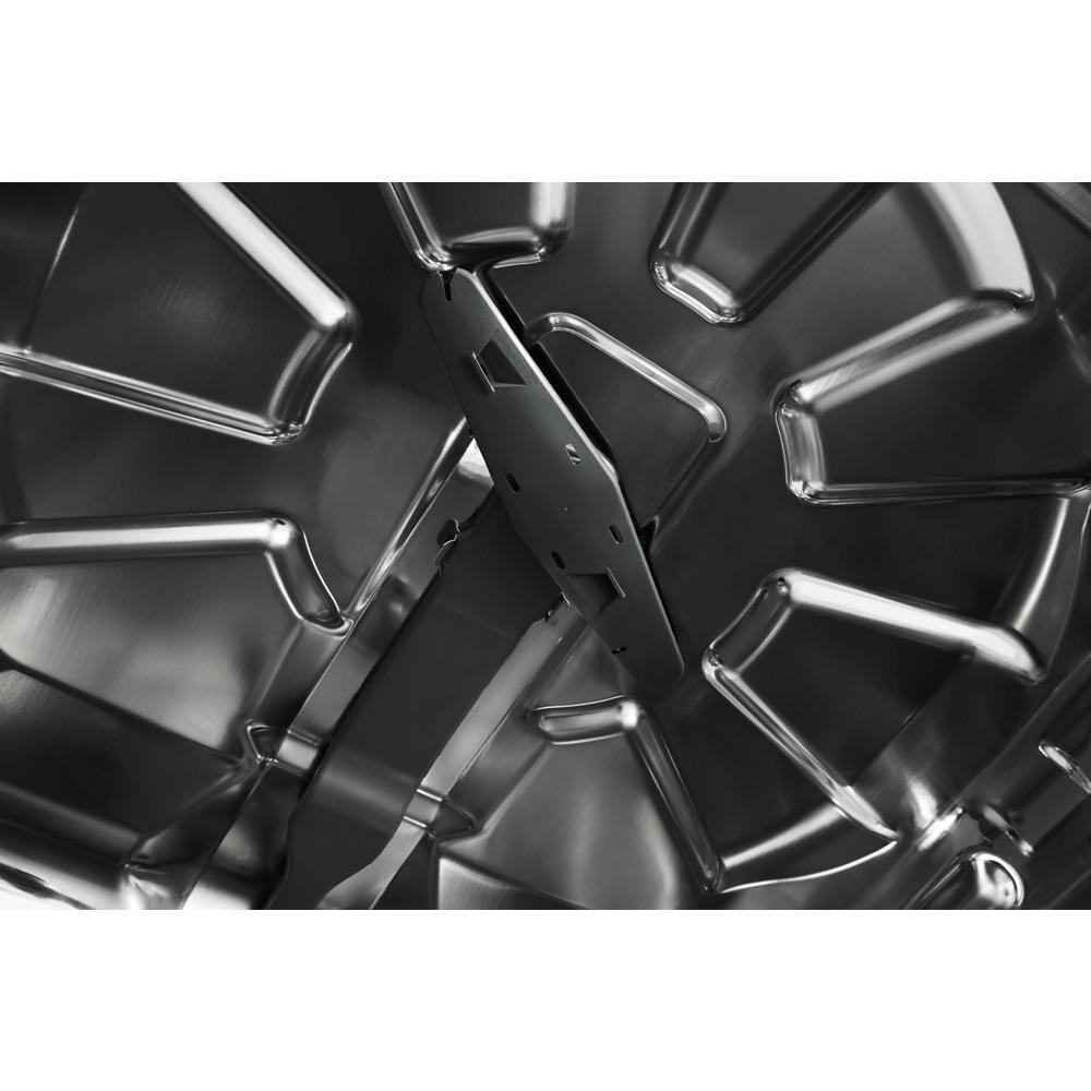 Top control dishwasher with Dual Power Filtration