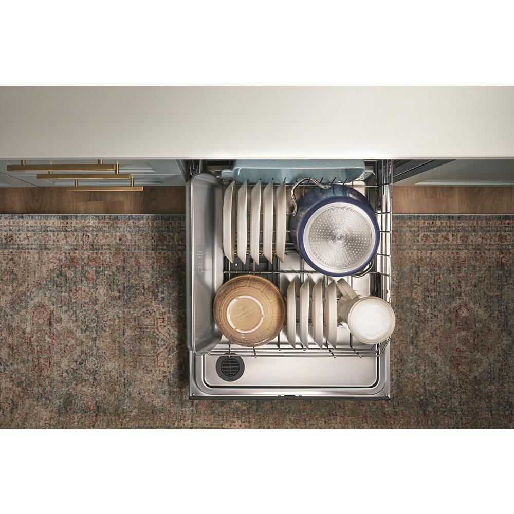 Fingerprint Resistant Dishwasher with 3rd Rack & Large Capacity