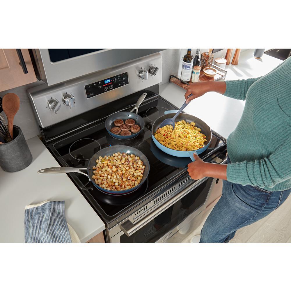 30-inch Wide Electric Range with Steam Clean - 5.3 cu. ft.