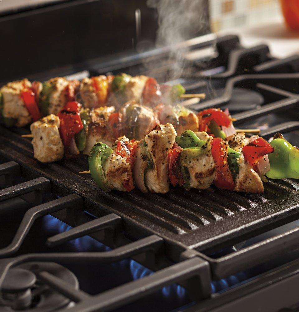GE Profile™ 30" Smart Dual-Fuel Free-Standing Convection Range with Warming Drawer