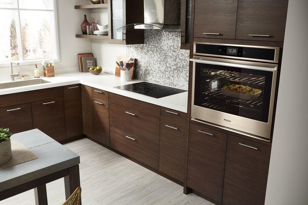 5.0 cu. ft. Smart Single Wall Oven with True Convection Cooking
