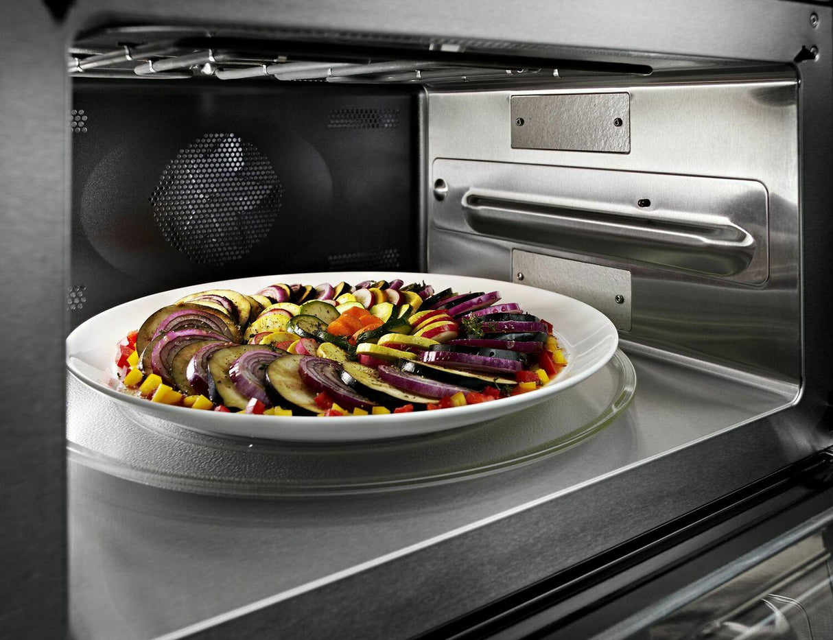 30" Combination Wall Oven with Even-Heat™ True Convection (Lower Oven) - Black