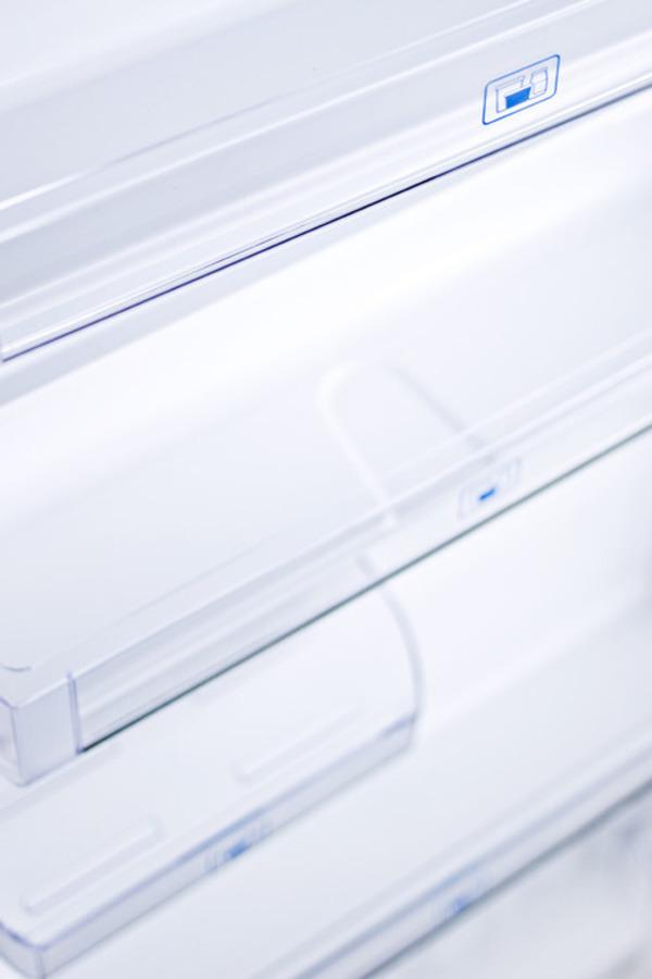 26" Wide Top Mount Refrigerator-freezer