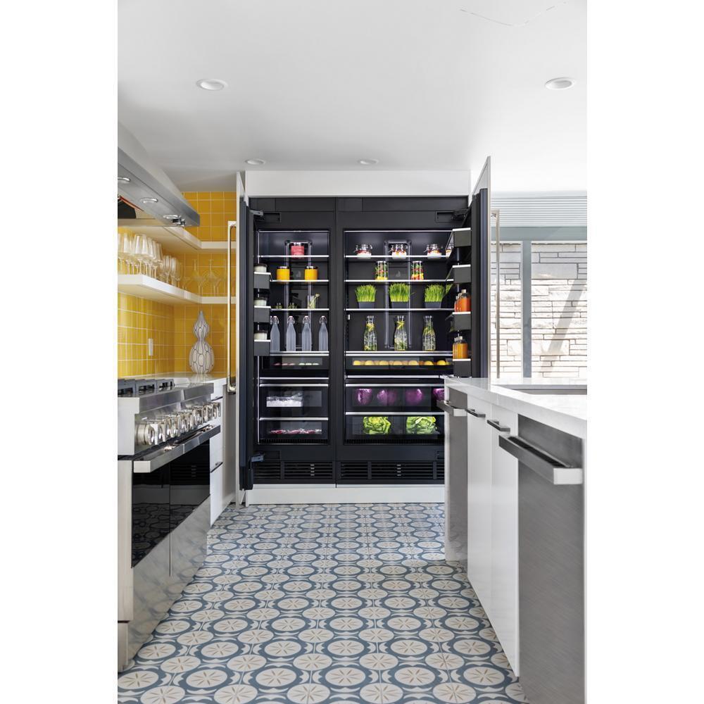 NOIR™ 24" Built-In Dishwasher, 38 dBA