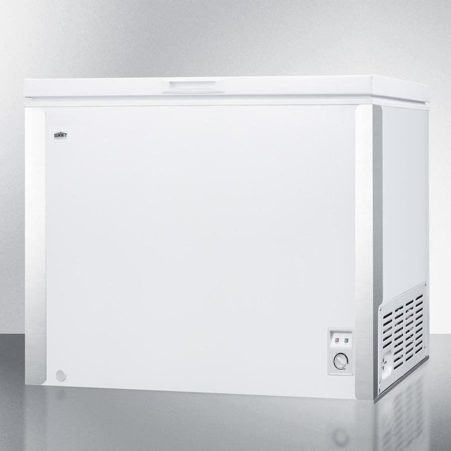 9 CU.FT. Chest Freezer