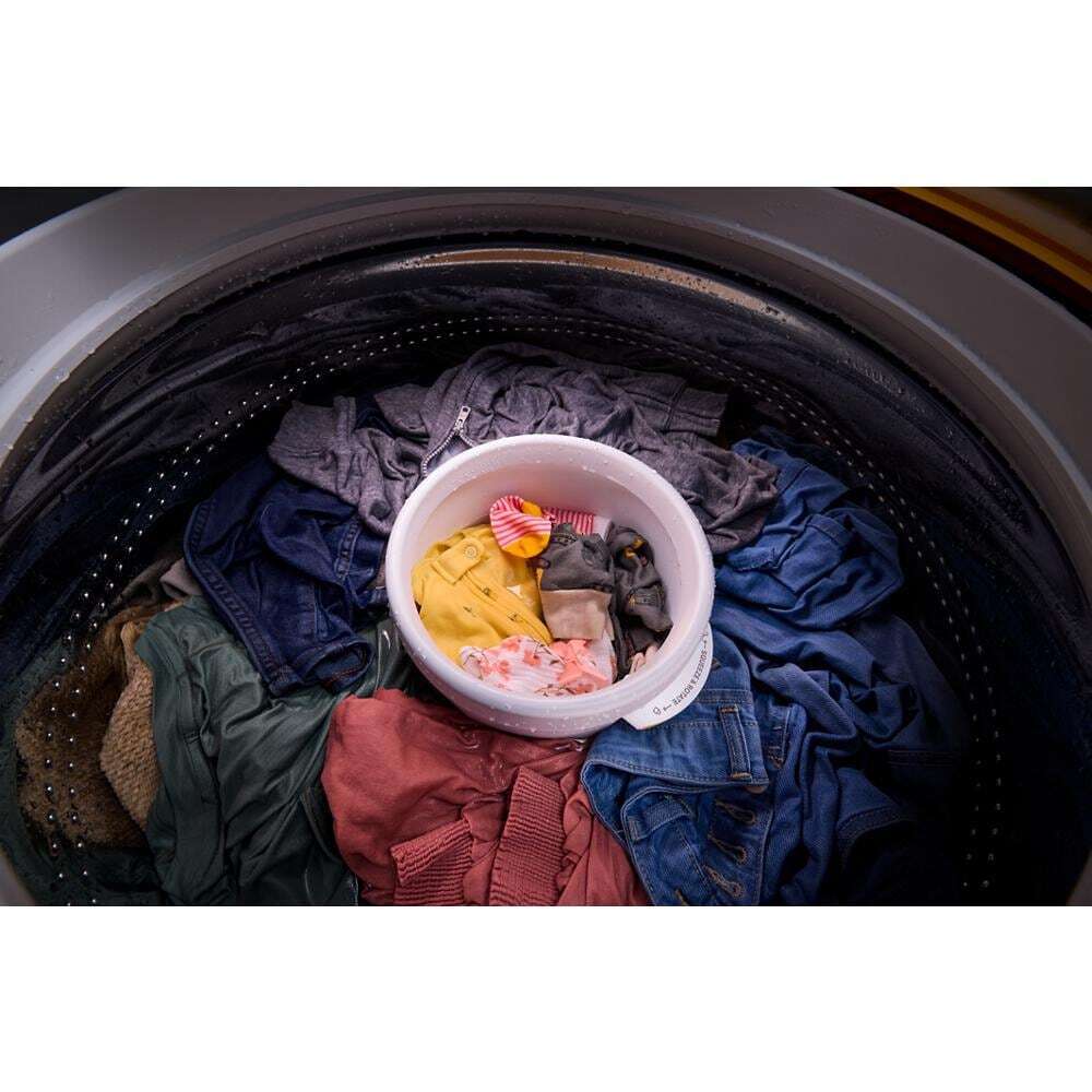 5.3 cu. ft. Smart Top Load Washer with the Delicates Basket