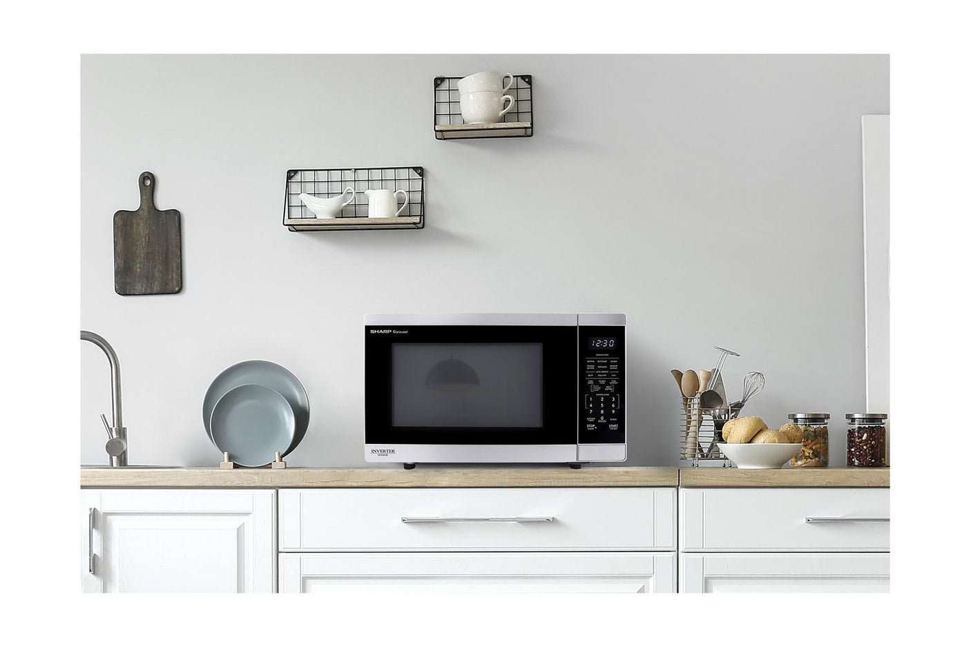 Sharp 1.4 cu. ft. 1100W Stainless Steel Countertop Microwave Oven with Inverter Technology