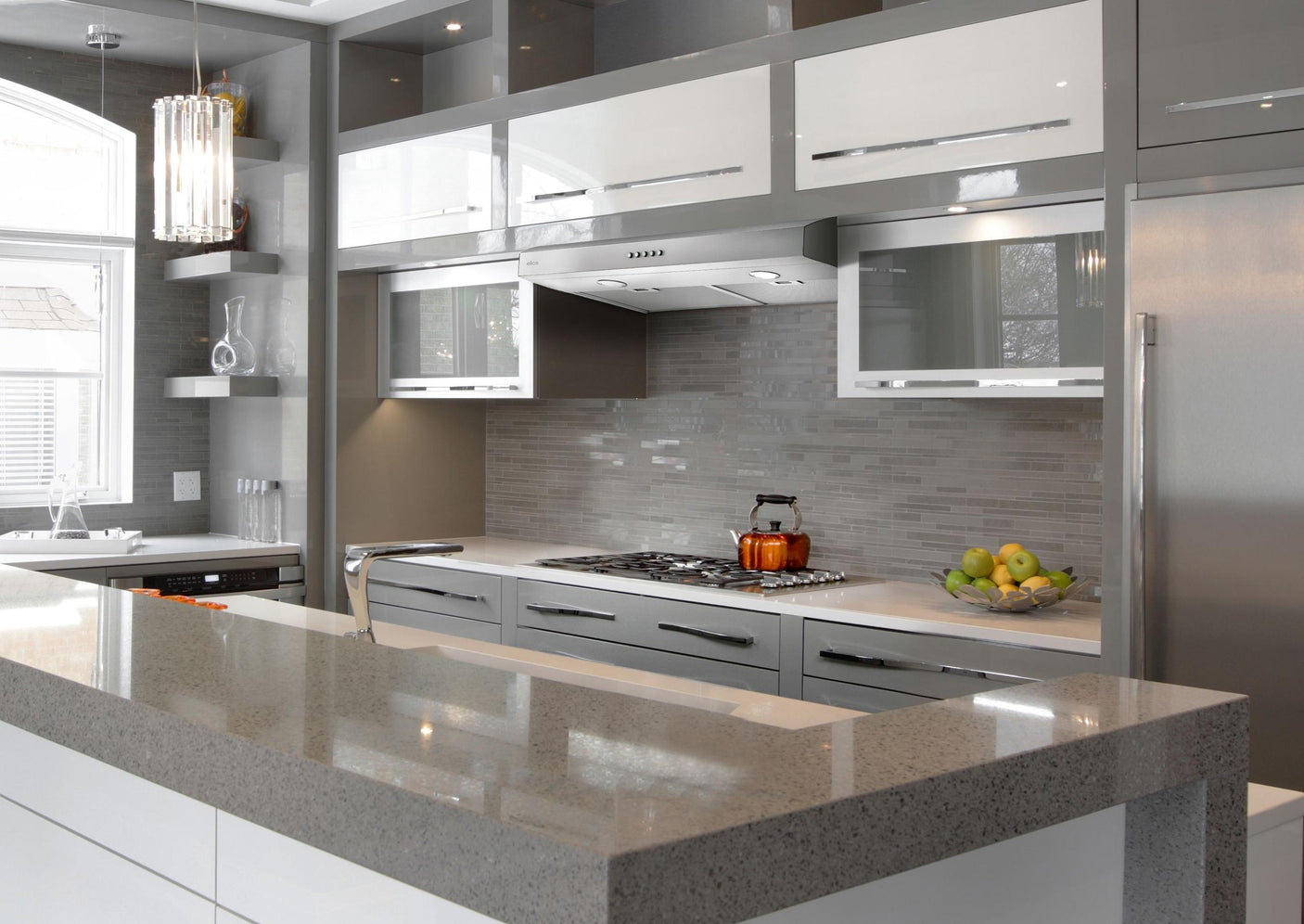 ALLASIO Undercabinet Range Hood 30" wide - 300CFM