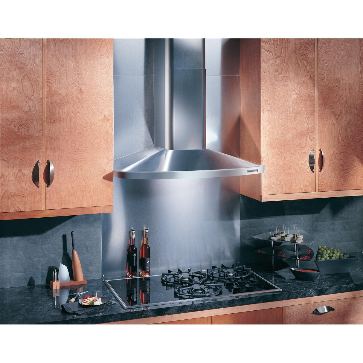 DISCONTINUED-Broan® 36-Inch Convertible Wall-Mount Chimney Range Hood w/ Heat Sentry™, 370 CFM, Stainless Steel