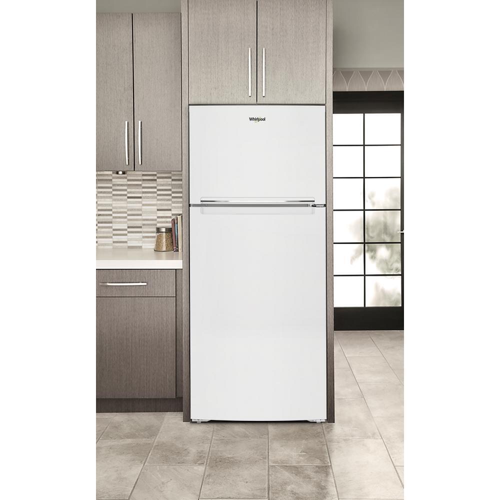 28-inch Wide Top-Freezer Refrigerator - 16.3 Cu. Ft.