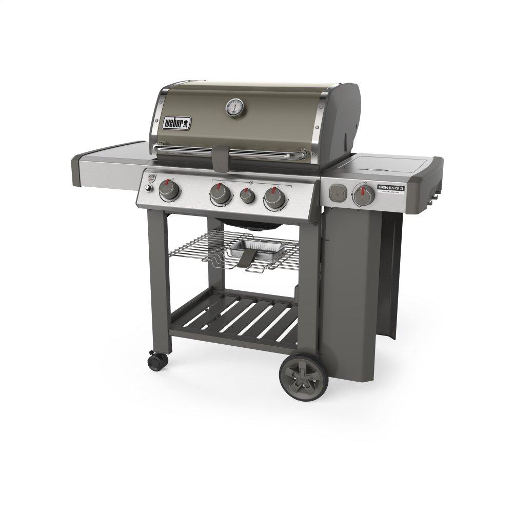 GENESIS II SE-330 Gas Grill Smoke LP