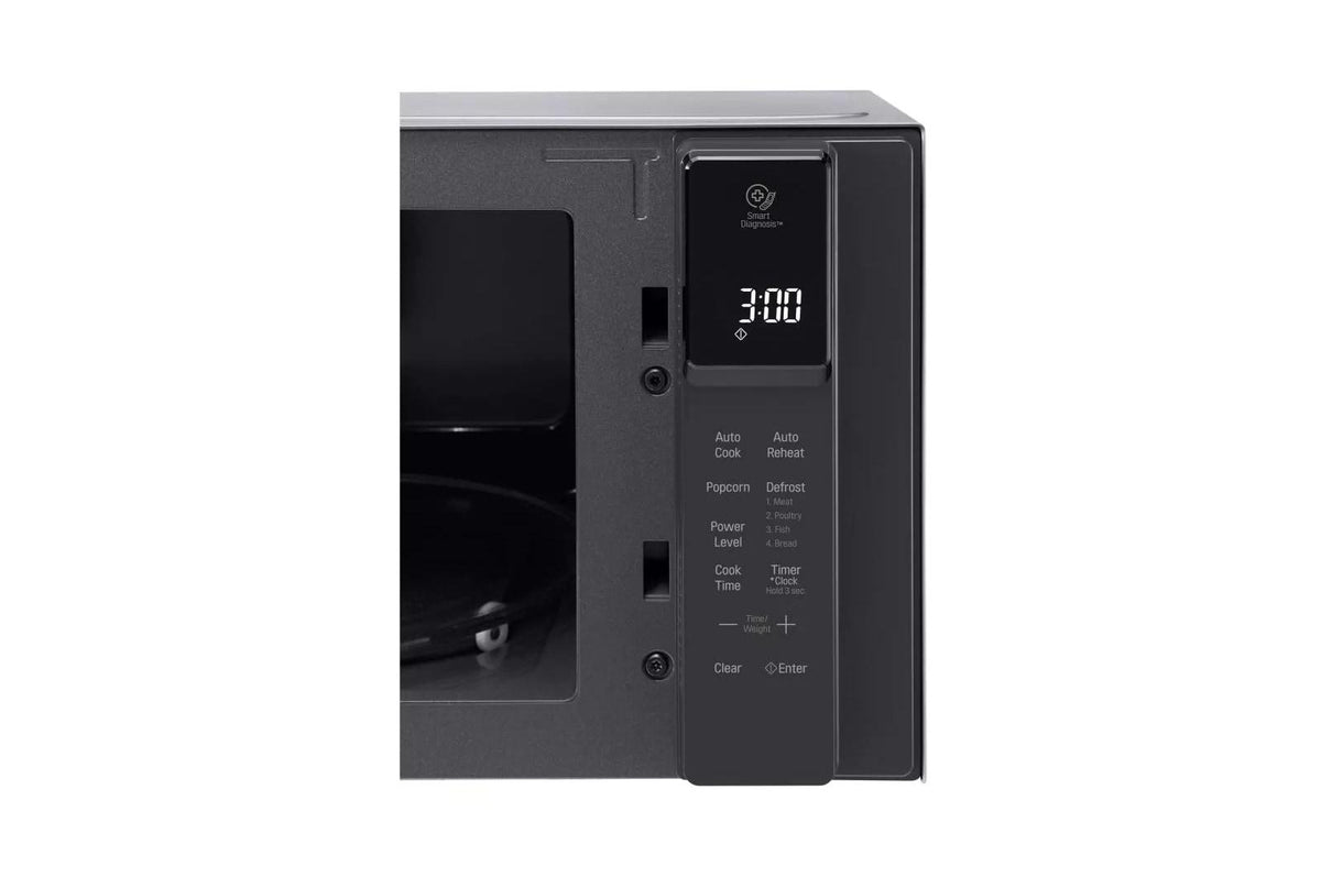0.9 cu. ft. NeoChef™ Countertop Microwave with Smart Inverter and EasyClean®