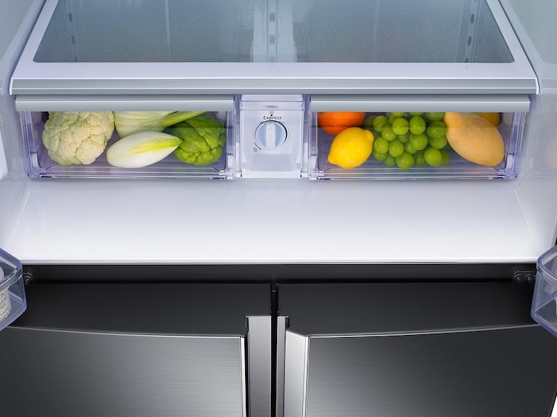 28 cu. ft. Capacity 4-Door Flex™ Refrigerator with Family Hub™ (2017)