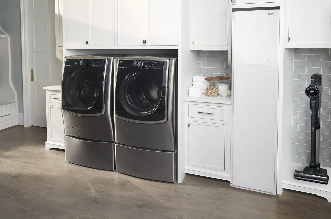 LG Styler® Smart wi-fi Enabled Steam Closet with TrueSteam® Technology and Exclusive Moving Hangers