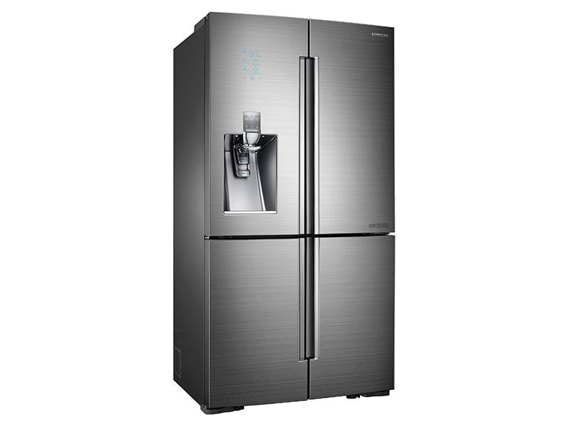 24 cu. ft. Counter Depth 4-Door Flex™ Chef Collection Refrigerator