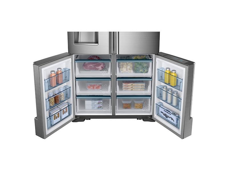 24 cu. ft. Counter Depth 4-Door Flex™ Chef Collection Refrigerator