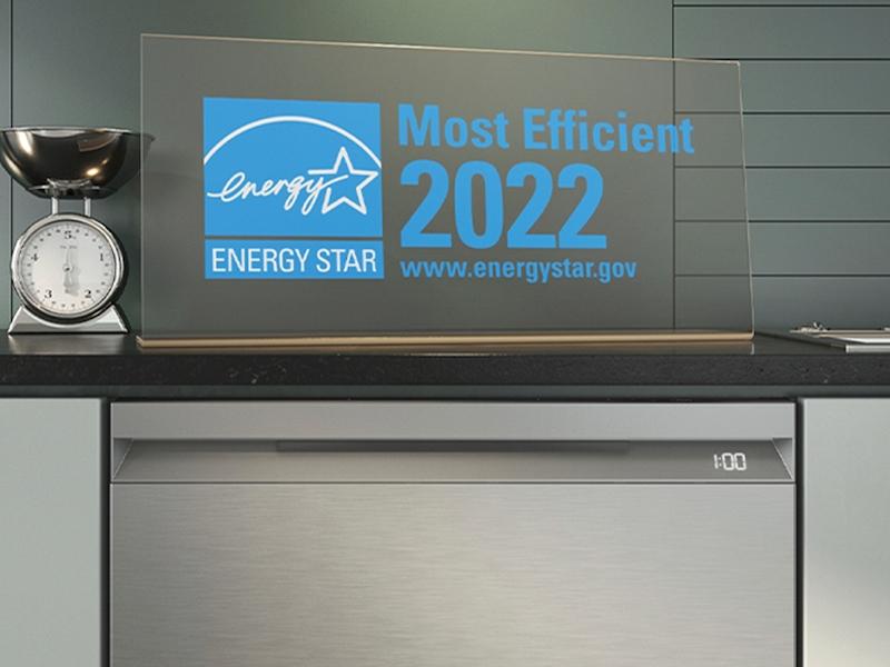 Smart 44dBA Dishwasher with StormWash+™ in Stainless Steel