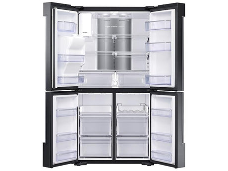22 cu. ft. Capacity Counter Depth 4-Door Flex™ Refrigerator with Family Hub™ (2017)