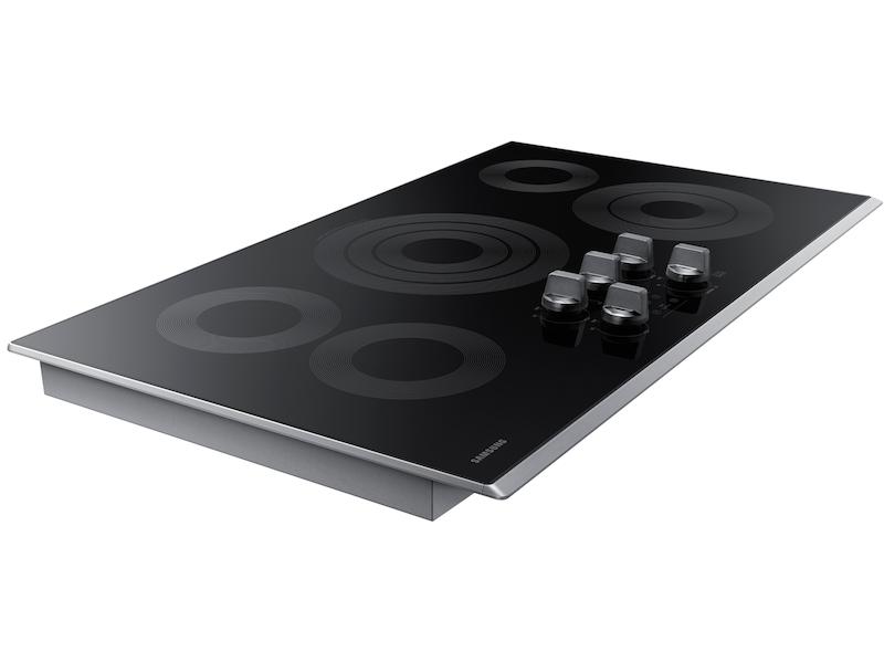 36" Smart Electric Cooktop in Stainless Steel.