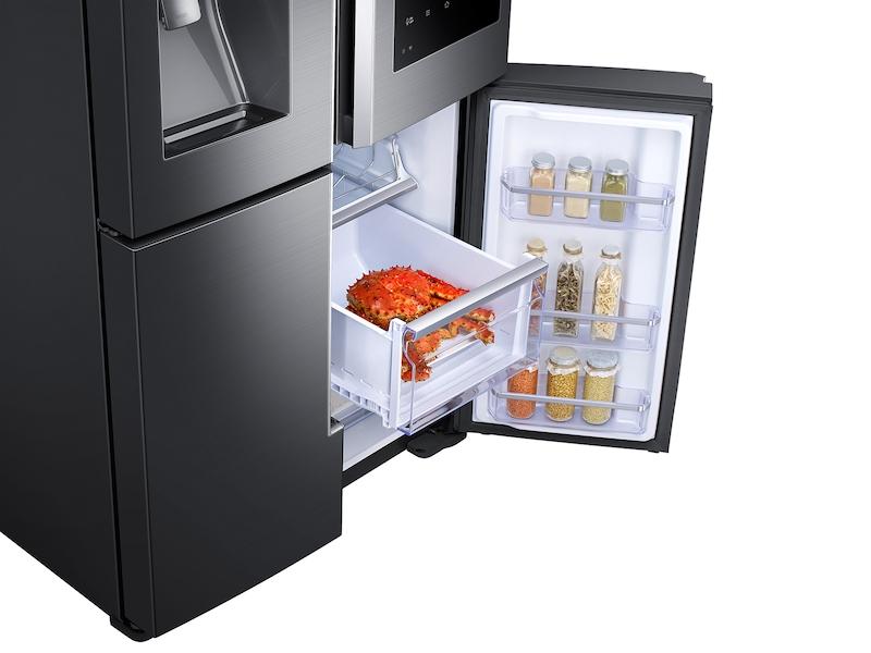 28 cu. ft. Capacity 4-Door Flex™ Refrigerator with Family Hub™ (2017)