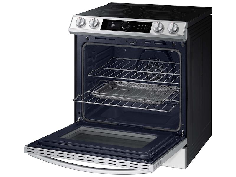 Bespoke Smart Slide-in Electric Range 6.3 cu. ft. with Smart Dial & Air Fry in White Glass
