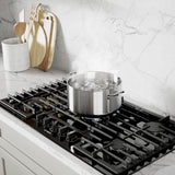 800 Series Gas Cooktop Black
